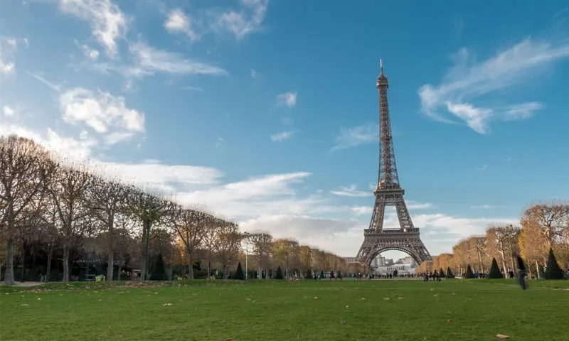 Francia-Paris-Torre-Eiffel-01